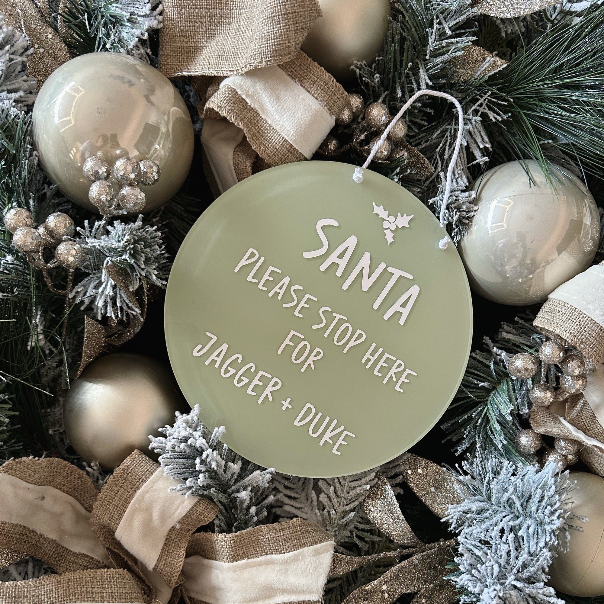 Personalised “Santa Stop Here” Christmas Plaque