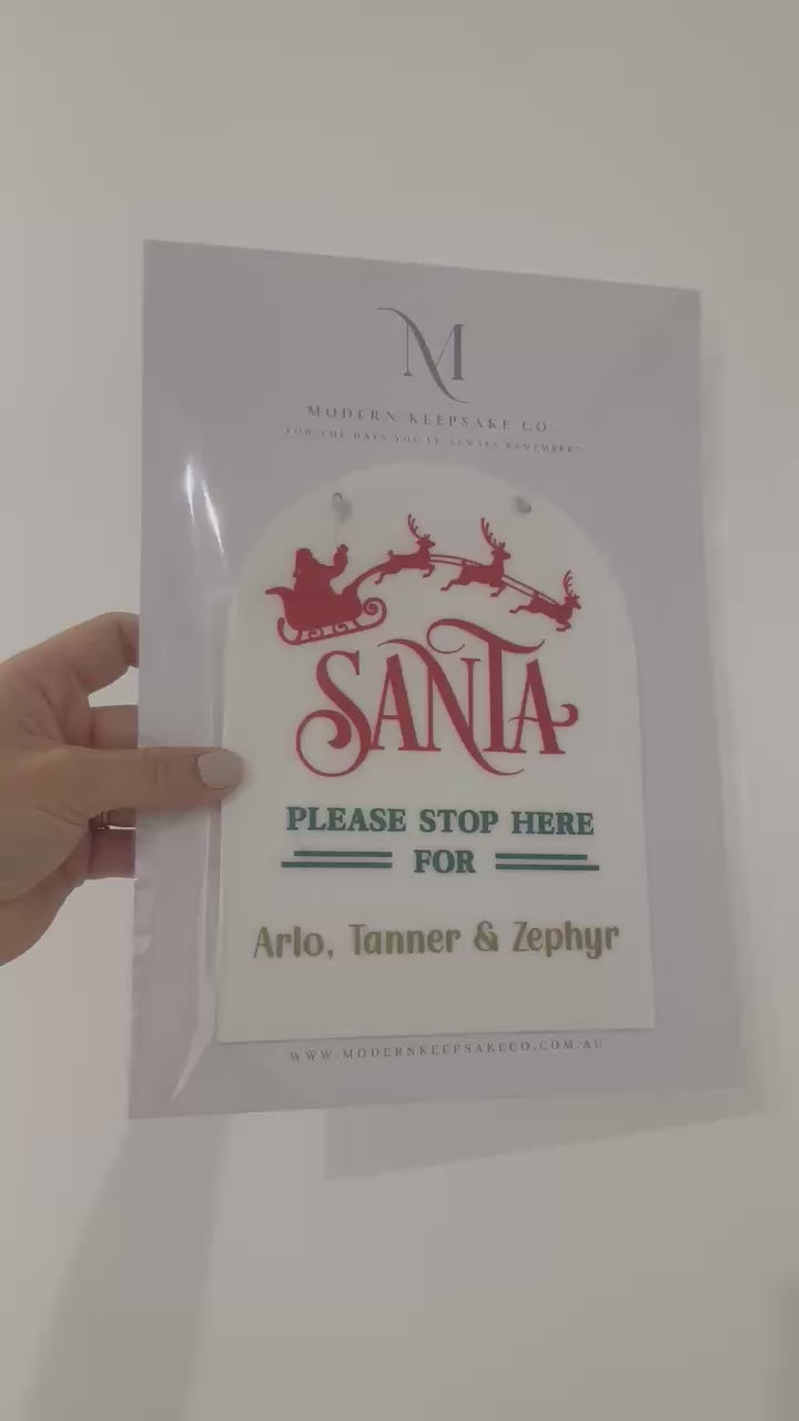 Personalised “Santa Stop Here” Christmas Plaque